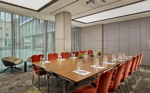Park Plaza London Waterloo Business Photos