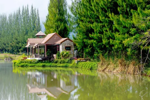 Chateau de Khaoyai Hotel & Resort Рядом с отелем Photos