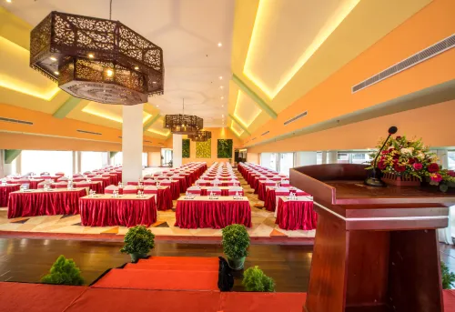 Rose Garden Hotel Business Photos