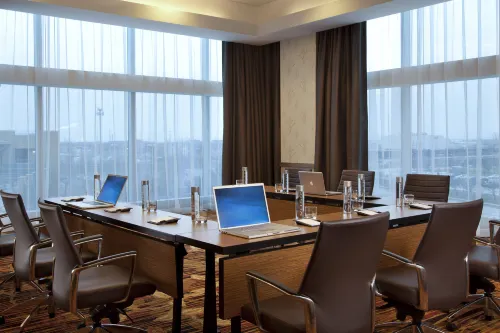 JW Marriott Indianapolis Business Photos