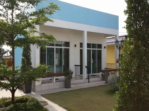The Cube Resort Exterior Photos