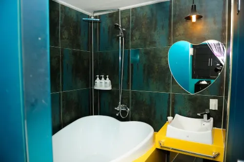 Guri Lexy Hotel Photos