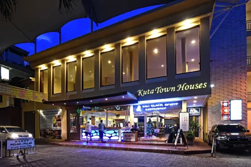 Kuta Town Houses Eksterior Photos