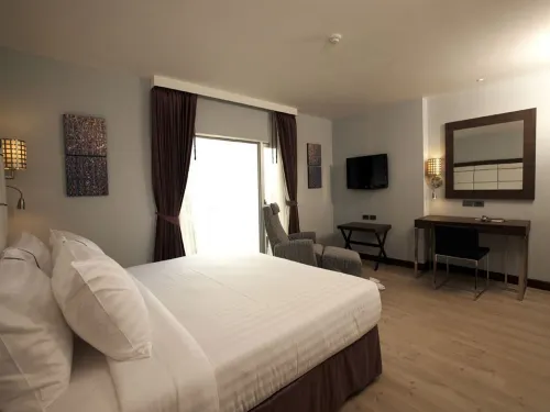 Sukhumvit Suites Hotel Camere Photos