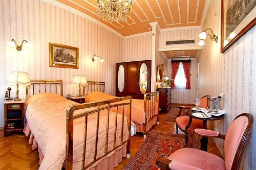 Hagia Sofia Mansions Istanbul, Curio Collection by Hilton Photos