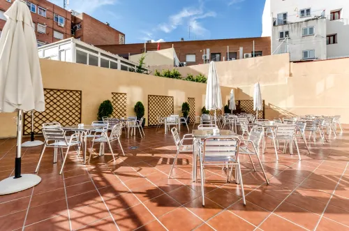 Hotel Valdemoro Public Areas Photos