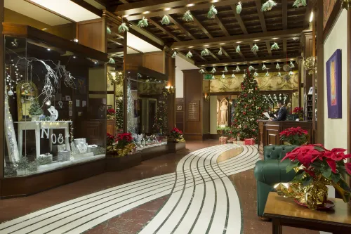 Grand Hotel Trento Public Areas Photos