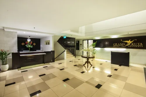 Grand Kuta Hotel and Residence Общественные зоны Photos