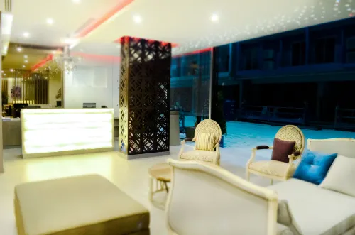 Mirage Express Patong Phuket Hotel Общественные зоны Photos