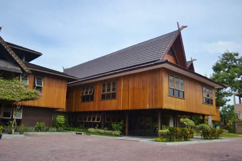 Arsela Hotel Pangkalan Bun Extérieur Photos