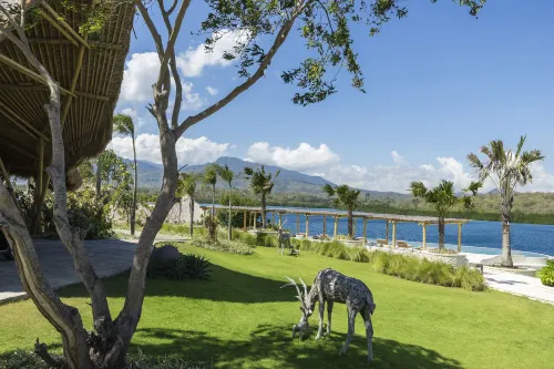Menjangan Dynasty Resort - Northwest Bali Eksterior Photos