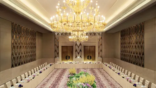 Siam Kempinski Hotel Bangkok Business Photos