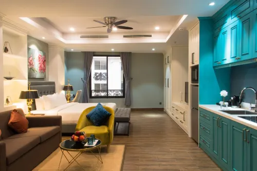 Sam Royal Apartment Photos