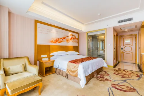 Vienna Hotel (Foshan Lecong Furniture City) Featured Photos