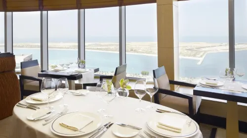 Le Royal Méridien Abu Dhabi Питание Photos