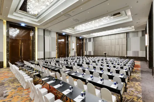 Radisson Blu Plaza Bangkok Business Facilities Photos