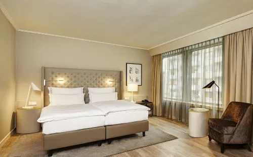 Clayton Hotel Düsseldorf City Centre Photos
