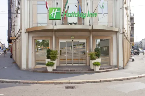 Holiday Inn Milan - Garibaldi Station, an IHG Hotel Esterni Photos