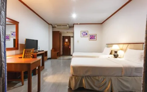Surin Majestic Hotel Rooms Photos