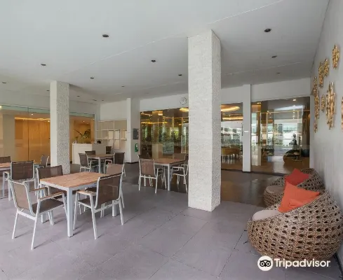 Mandarin Hotel Managed by Centre Point Espaces publics Photos