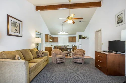 Quality Inn Yosemite Valley Gateway Featured Photos
