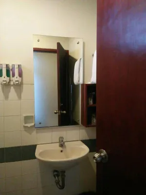 The Yani Hotel Bali Kamar Photos