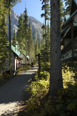 Emerald Lake Lodge À proximité de l'hôtel Photos