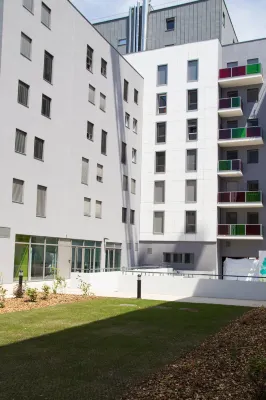 Appart hôtel Q7 Lodge Lyon 7 - Séjours à la nuitée et longues durées Extérieur Photos