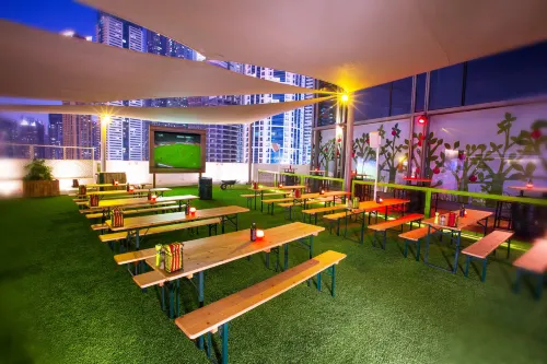 Media One Hotel Dubai Питание Photos