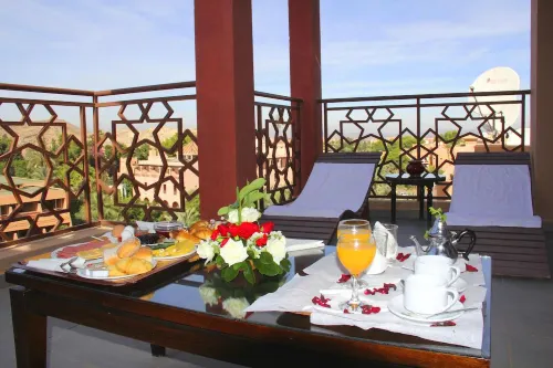 Hotel Imperial Plaza & Spa Dining Photos