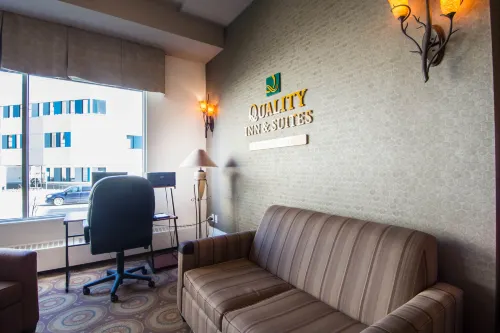Quality Inn & Suites Yellowknife Öffentliche Flächen Photos