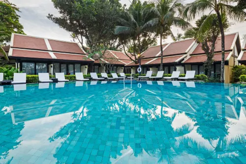 Impiana Beach Resort Patong, Phuket Freizeit und Erholung Photos