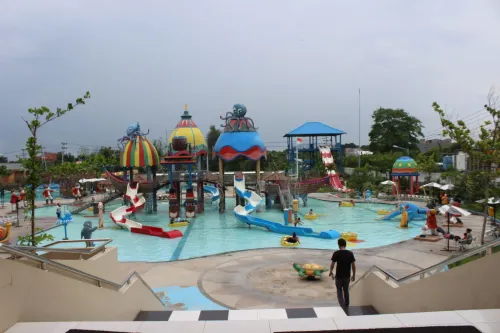 The Sun Hotel Madiun Relaksasi & Rekreasi Photos