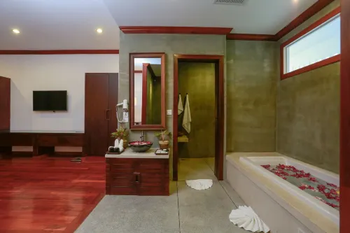 The Moon Residence & Spa Phòng Photos