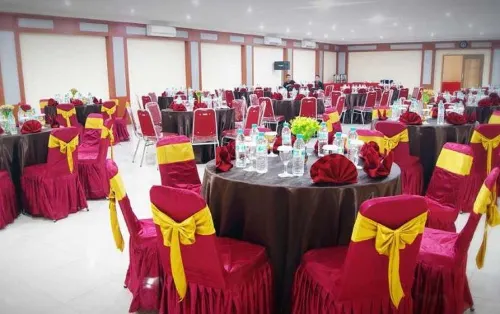 Grand Pangeran Khar Hotel Makanan Photos