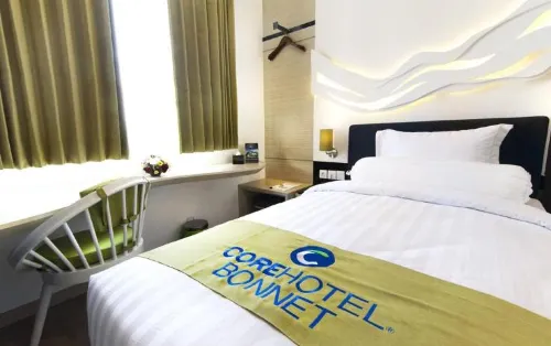 Bonnet Hotel Surabaya Rum Photos