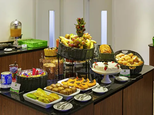 Ibis Styles Balneario Camboriu Restauration Photos