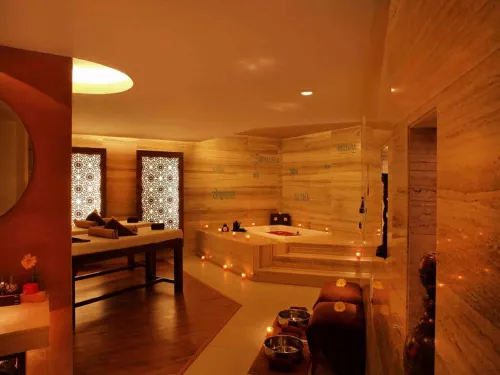 The Metropolitan Hotel & Spa New Delhi Business Photos