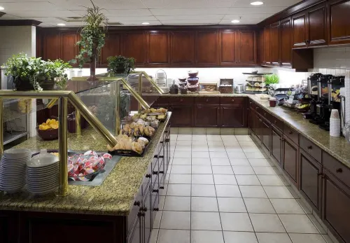 Homewood Suites by Hilton Newark - Cranford Restauration Photos