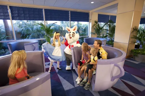 Disneyland Hotel Aree comuni Photos