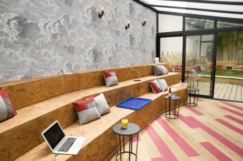 Hôtel Izzy Espaces publics Photos