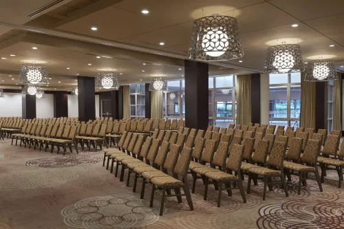 Sheraton Centre Toronto Hotel Business Facilities Photos