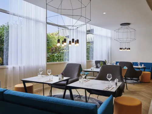 Hôtel Mercure Paris La Défense Restauration Photos