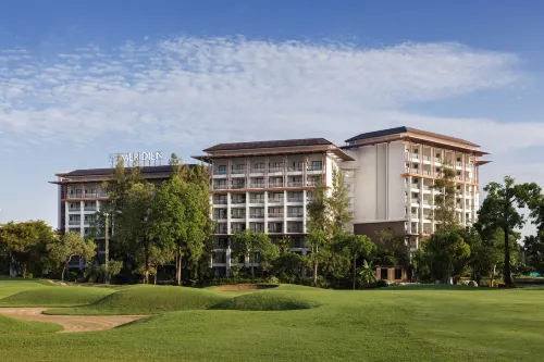 Le Méridien Suvarnabhumi, Bangkok Golf Resort & Spa Exteriör Photos
