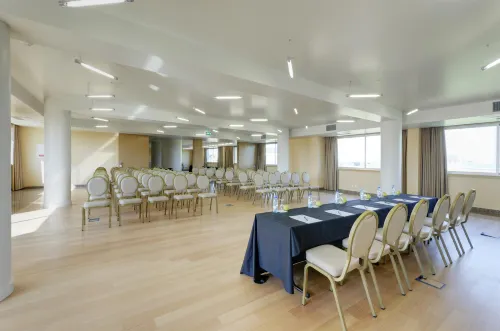 Tryp by Wyndham Porto Expo Hotel Business Photos
