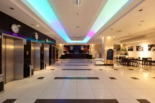 XO Hotels Blue Tower Empfohlen Photos