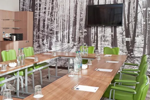 Hampton by Hilton London Waterloo Business Facilities Photos