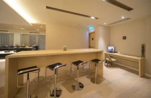 Liberty Central Saigon Riverside Hotel Public Areas Photos