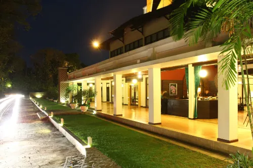 Mesra Business & Resort Hotel Extérieur Photos
