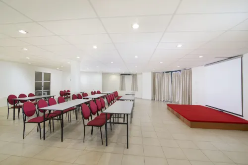 Golden View Serviced Apartments Business Facilities Photos